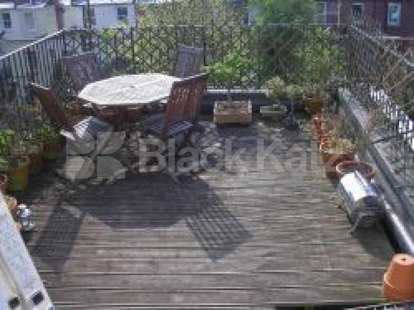 			1 Bedroom, 1 bath, 1 reception Flat			 Gladsmuir Road, ARCHWAY N19